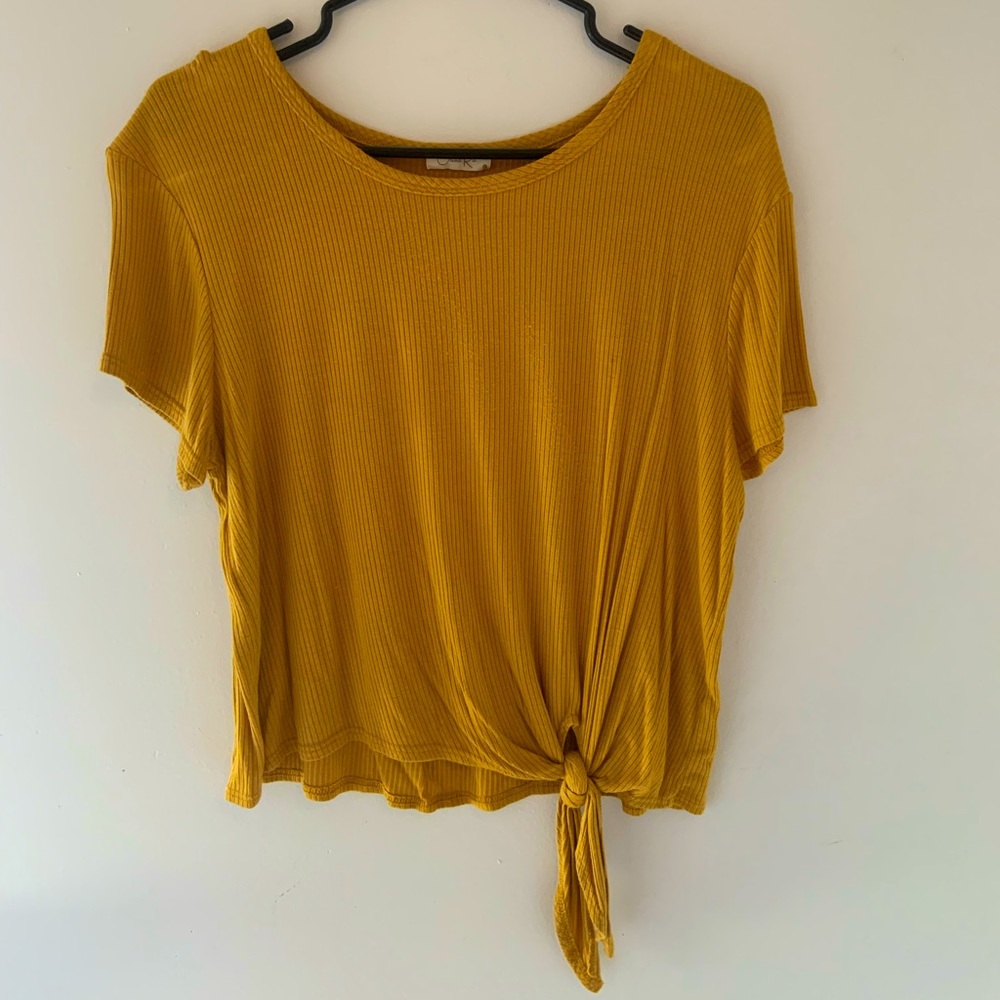 Yellow tie up tee